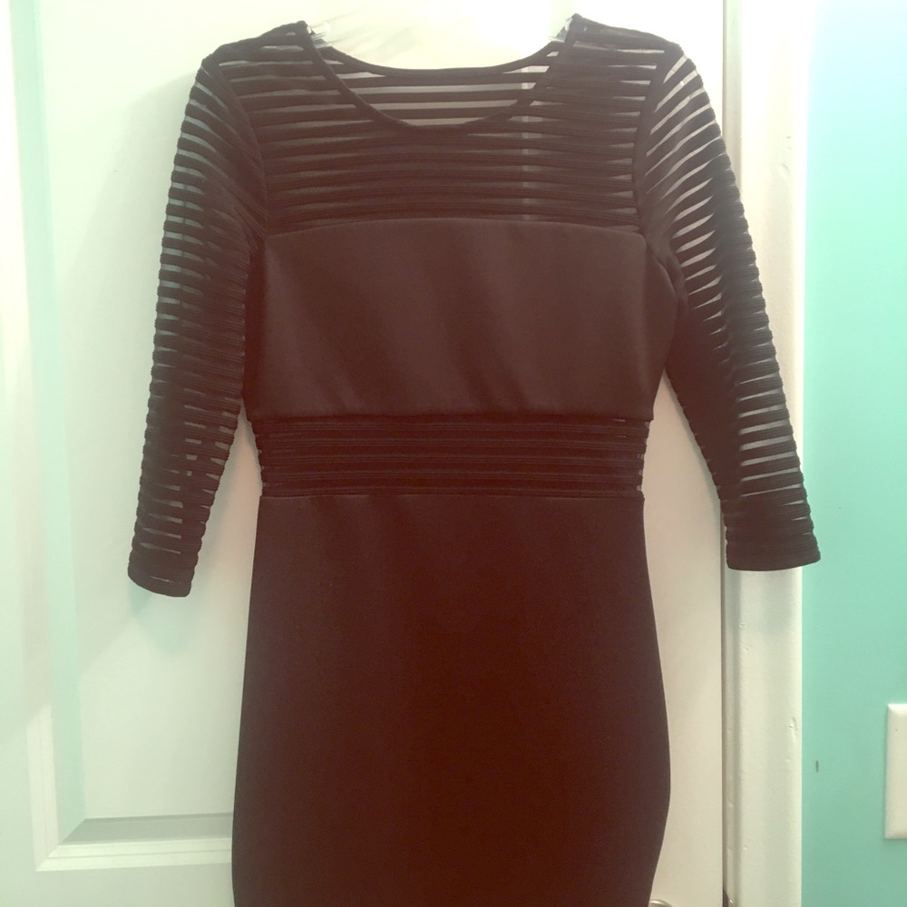 Fitted Knee Length Dress! Like New!